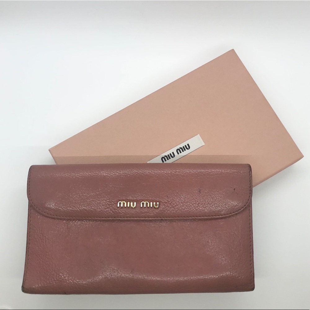 Miumiu Leather Pink Long Size Continental Multi card slot Wallet